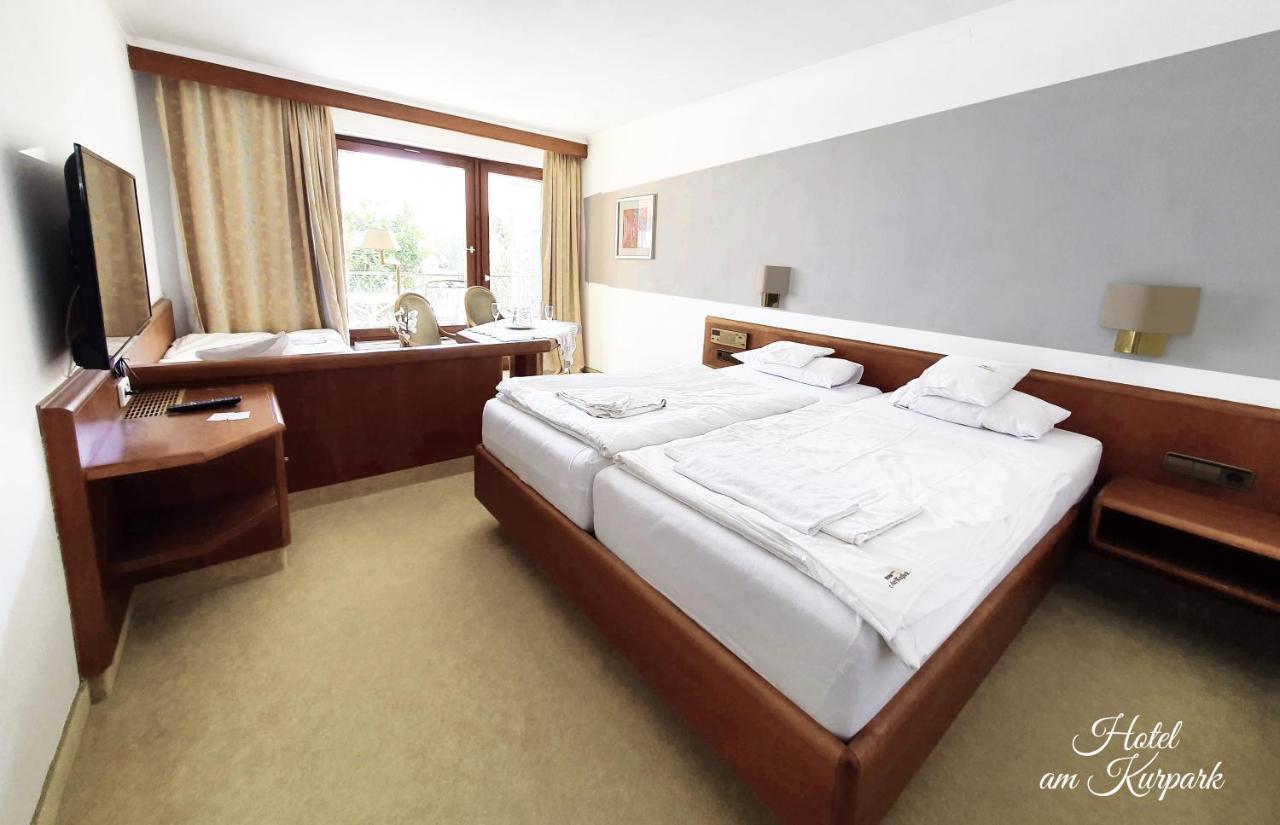 Hotel Am Kurpark 바트빔펜 외부 사진