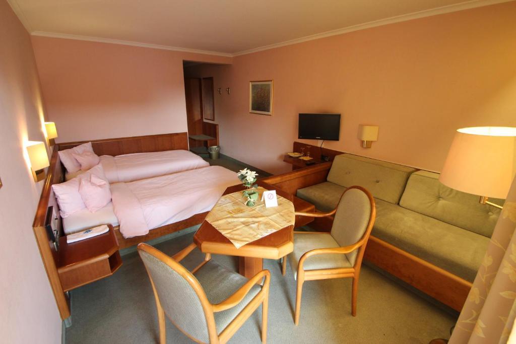 Hotel Am Kurpark 바트빔펜 객실 사진