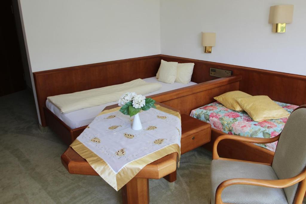 Hotel Am Kurpark 바트빔펜 객실 사진